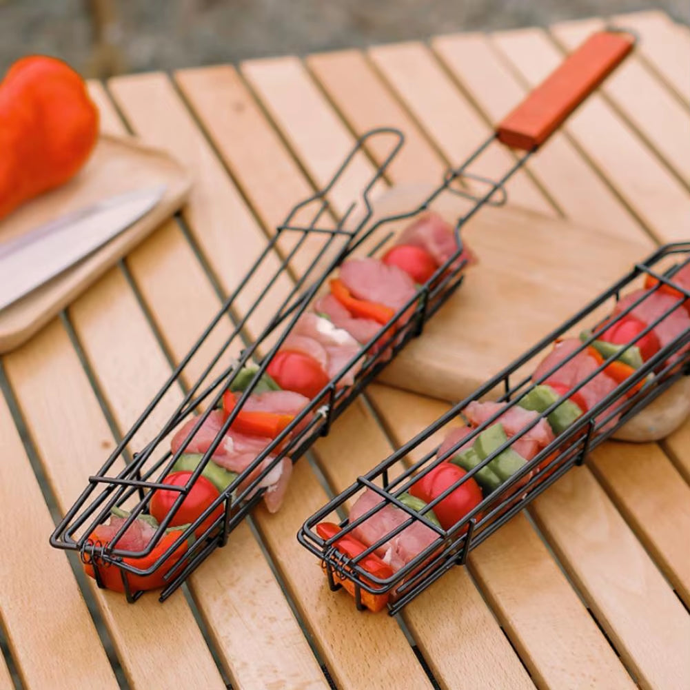 BBQ Grilling Basket Stainless Steel Portable Non-Stick Wooden Handle Grilling Baskets Vegetables Meat Hot Dog BBQ Grill Net
